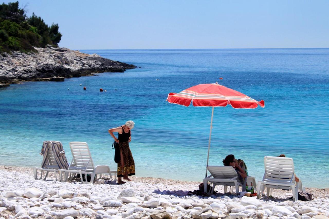 Apartments By The Sea Hvar - 10430 Đảo Hvar Ngoại thất bức ảnh
