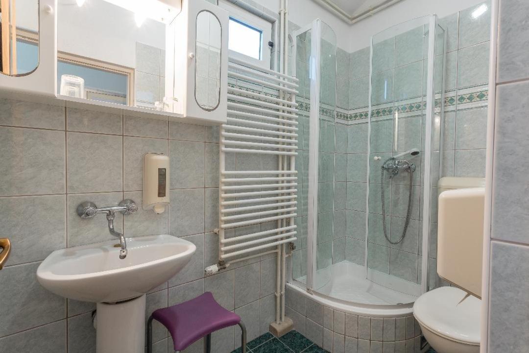 Apartments By The Sea Hvar - 10430 Đảo Hvar Ngoại thất bức ảnh