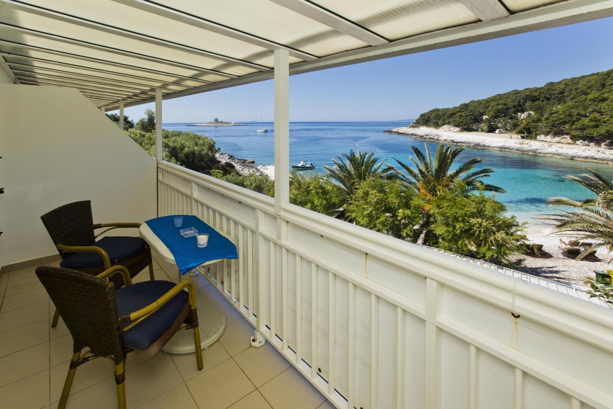 Apartments By The Sea Hvar - 10430 Đảo Hvar Ngoại thất bức ảnh